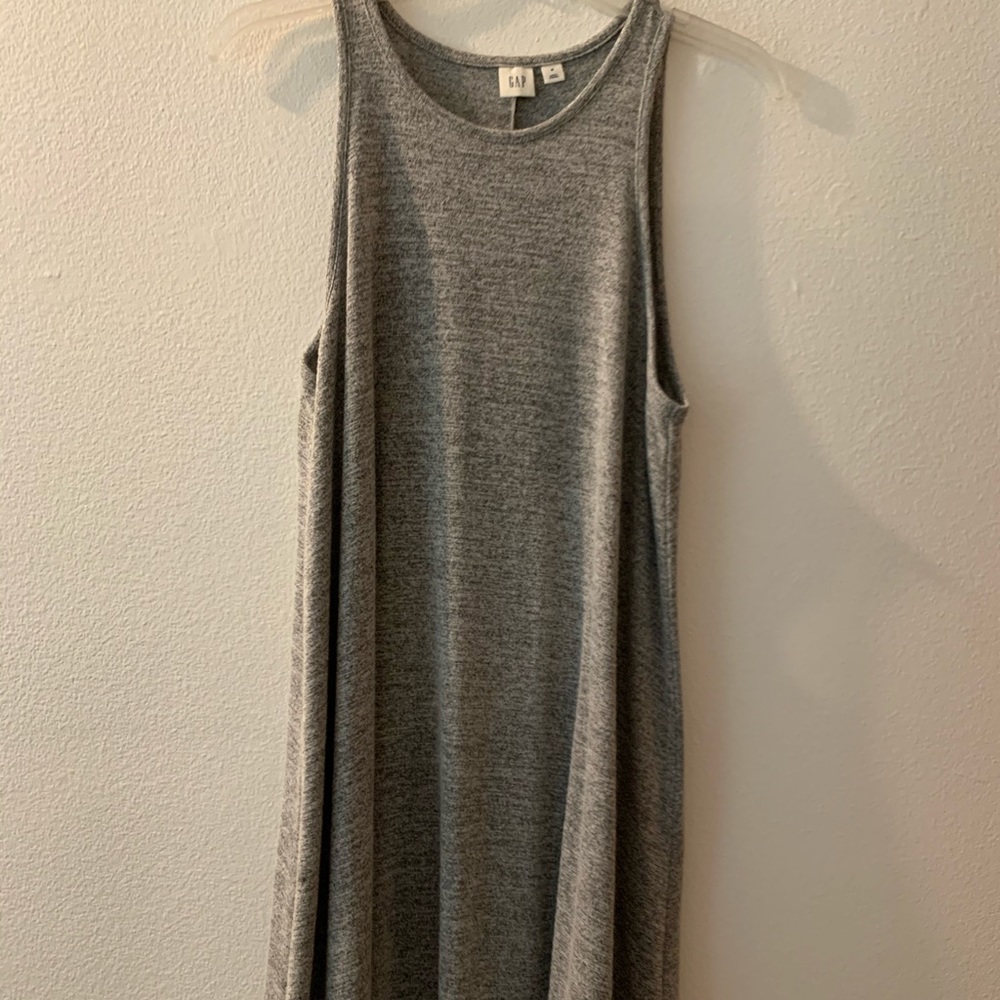 Gap tank dress. Size medium in black heather.